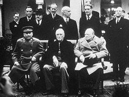 yalta.jpg (14411 bytes)